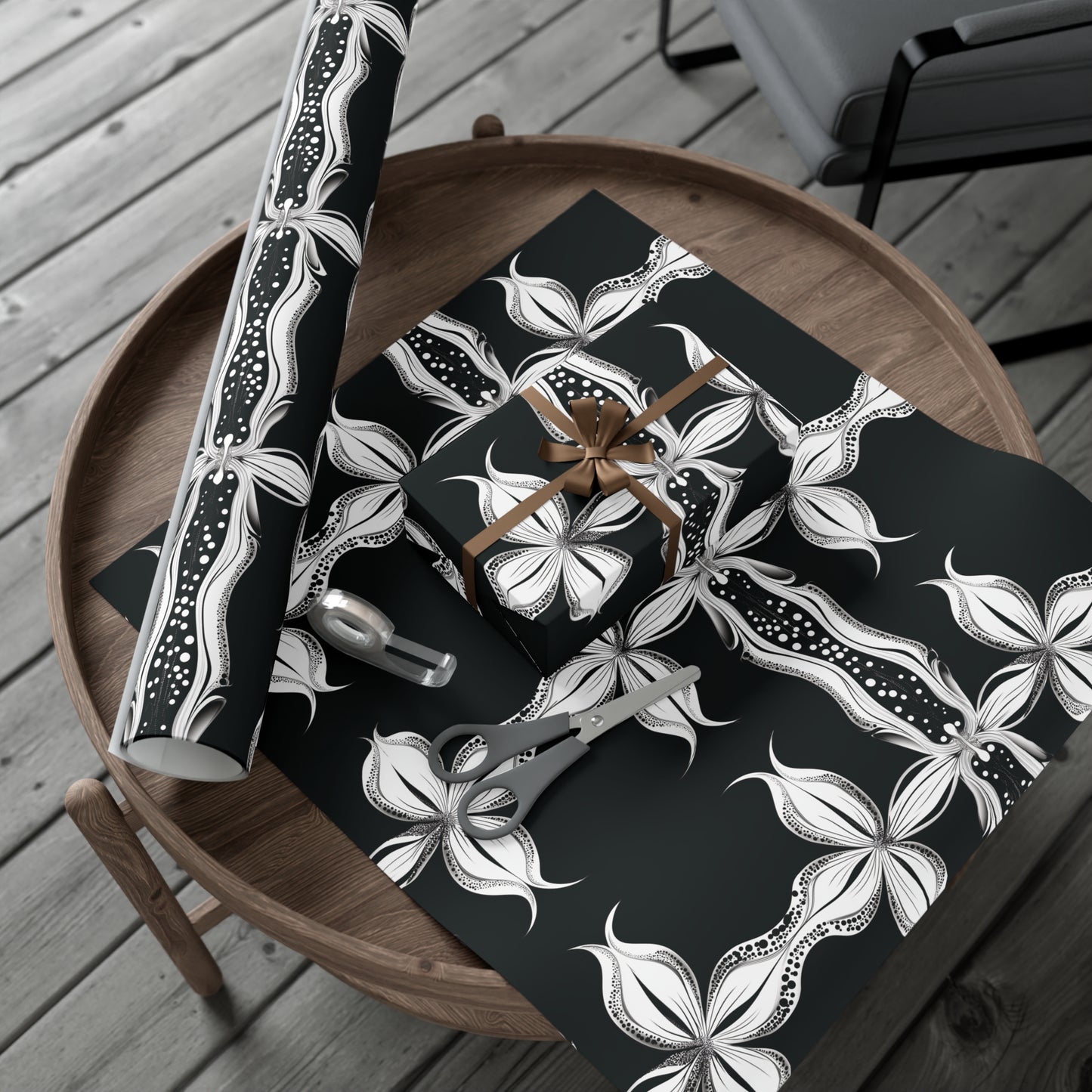 Black and White Lace Gift Wrap Papers